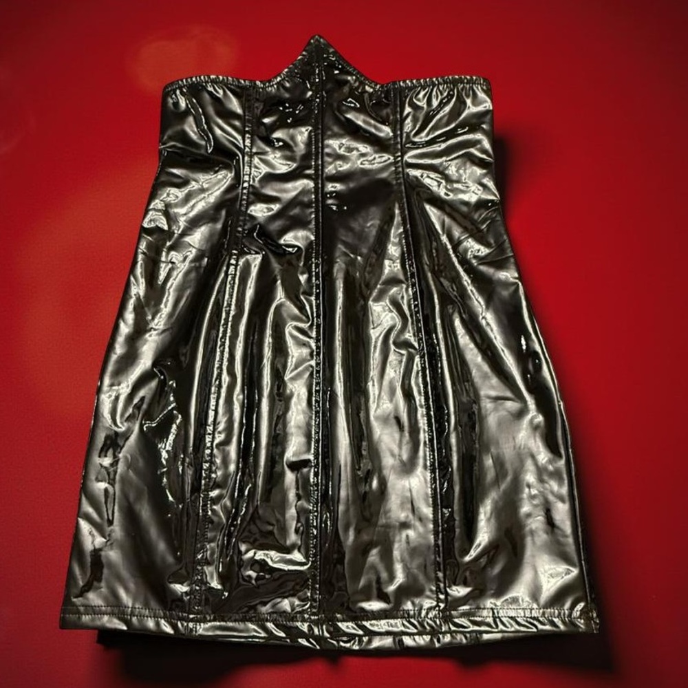 🖤 Dominatrix Chic Vinyl Mini — Sculptural Underbust Dress, Size M